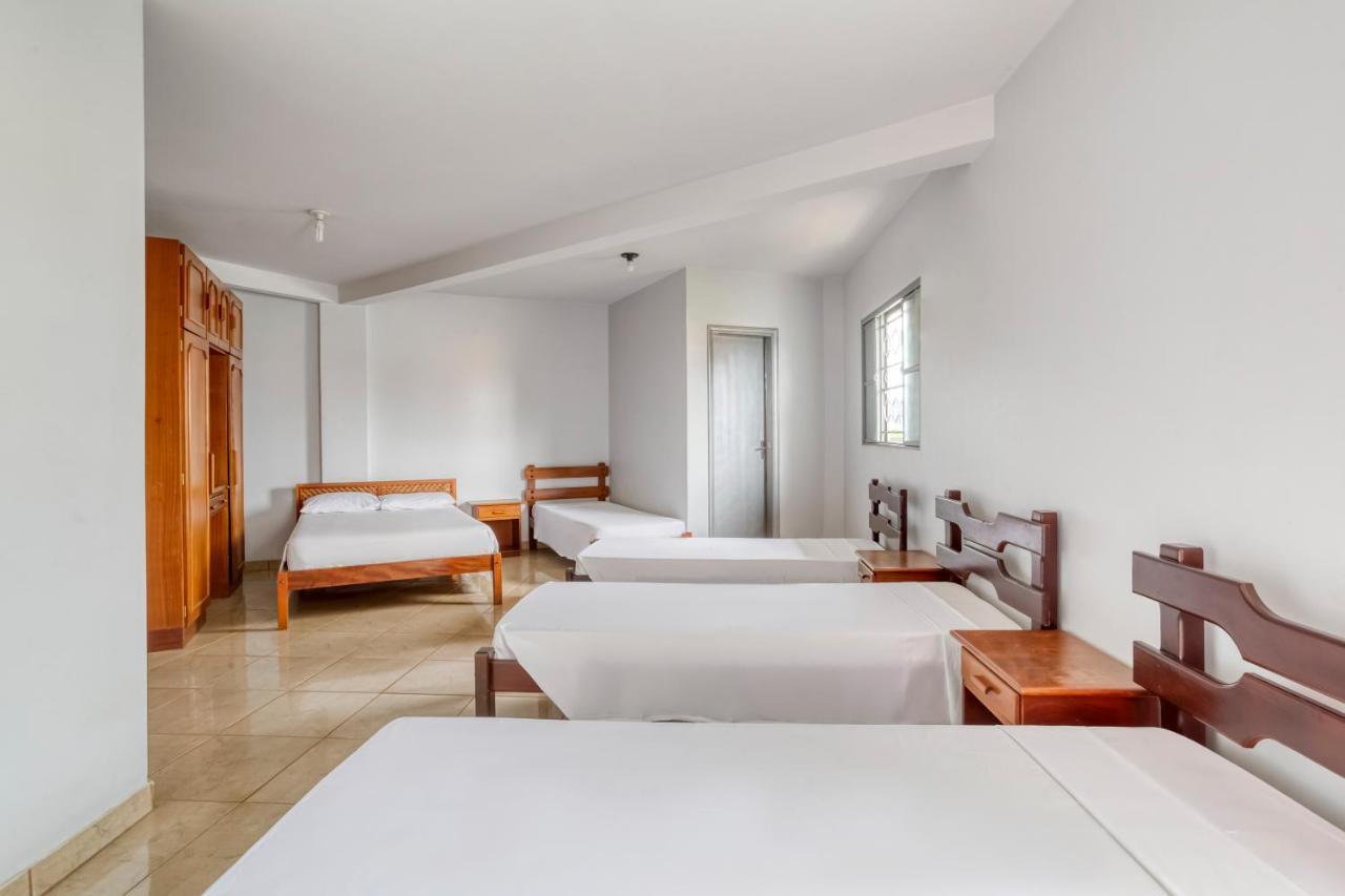 Hotel Aguia Morrinhos  Eksteriør bilde